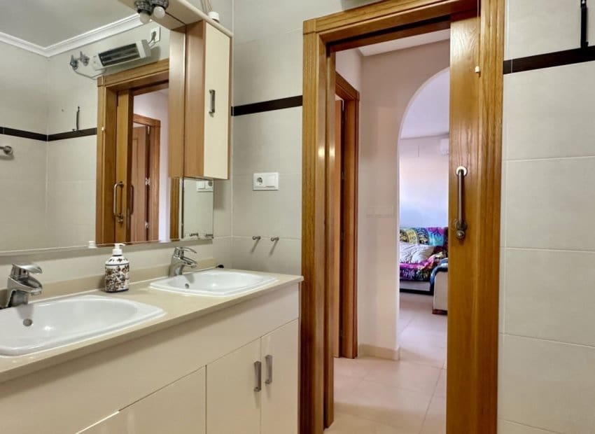 2 sovrum Lägenhet till salu i Pilar de la Horadada med pool - 270 000 € (Ref: 9603500)