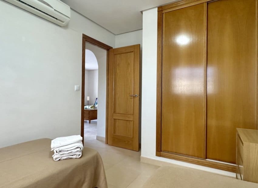 2 sovrum Lägenhet till salu i Pilar de la Horadada med pool - 270 000 € (Ref: 9603500)