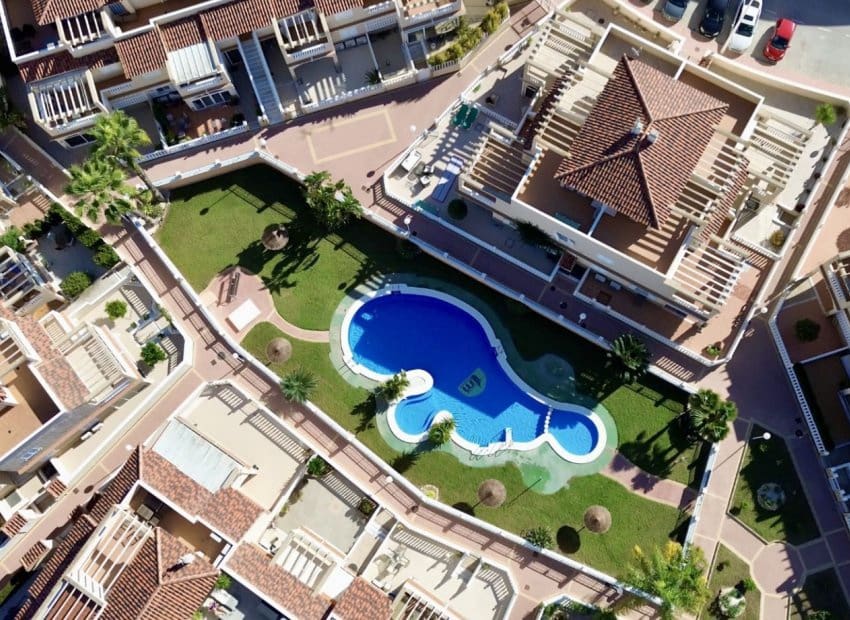 2 bedroom Apartment for sale in Orihuela Costa with pool - € 275,000 (Ref: 9603501)