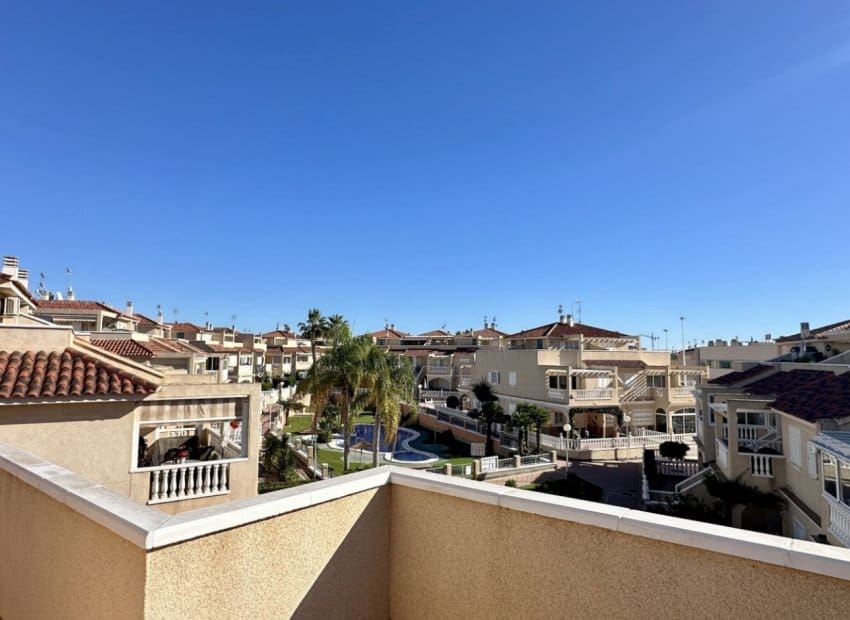 2 bedroom Apartment for sale in Orihuela Costa with pool - € 275,000 (Ref: 9603501)
