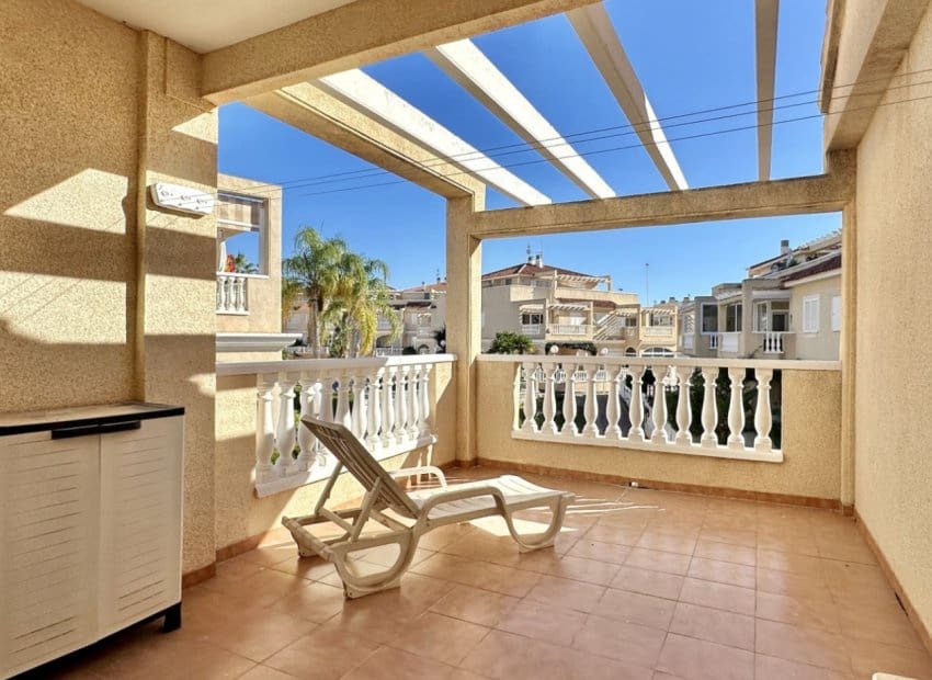 2 bedroom Apartment for sale in Orihuela Costa with pool - € 275,000 (Ref: 9603501)