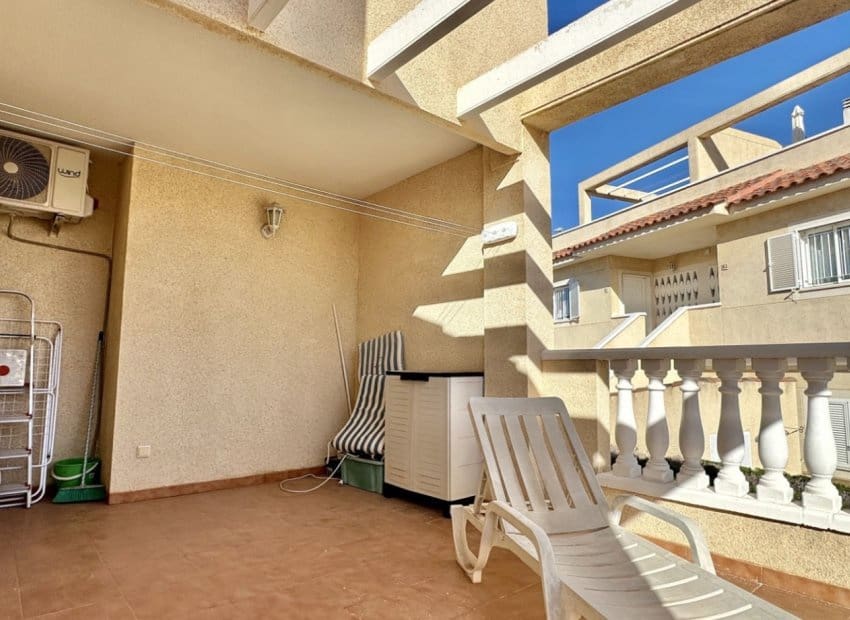 2 bedroom Apartment for sale in Orihuela Costa with pool - € 275,000 (Ref: 9603501)