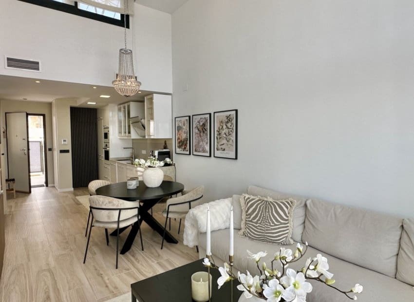 3 bedroom Villa for sale in Orihuela Costa with pool - € 449,950 (Ref: 9603502)