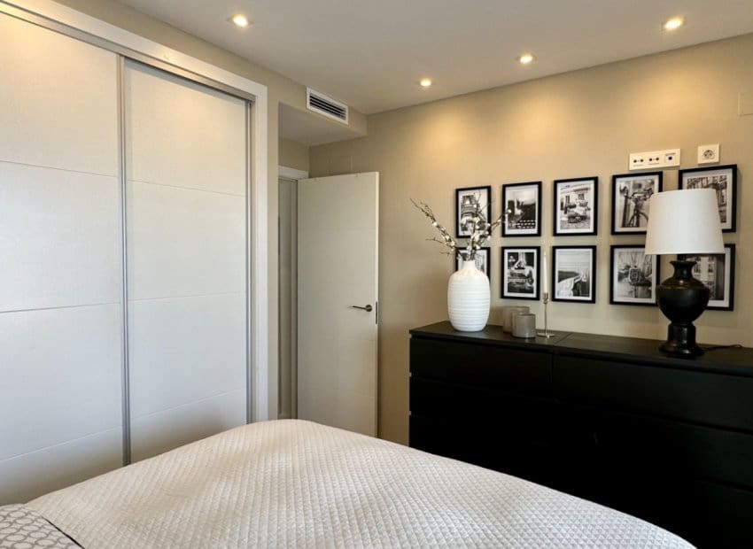 3 bedroom Villa for sale in Orihuela Costa with pool - € 449,950 (Ref: 9603502)