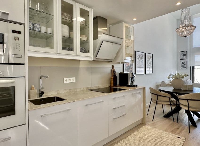 3 bedroom Villa for sale in Orihuela Costa with pool - € 449,950 (Ref: 9603502)