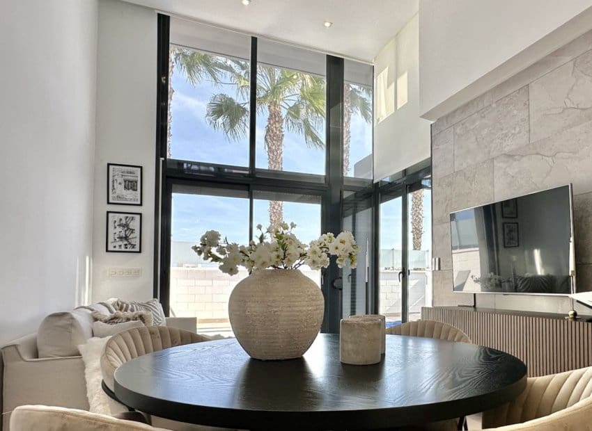 3 bedroom Villa for sale in Orihuela Costa with pool - € 449,950 (Ref: 9603502)