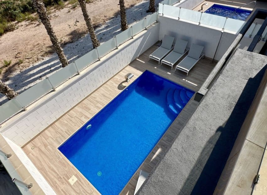 3 bedroom Villa for sale in Orihuela Costa with pool - € 449,950 (Ref: 9603502)