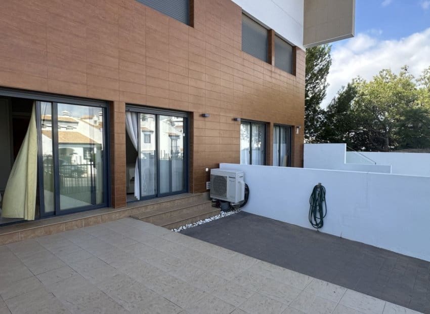 2 sypialnia Apartament na sprzedaż w Orihuela Costa z basenem - 255 000 € (Ref: 9603503)