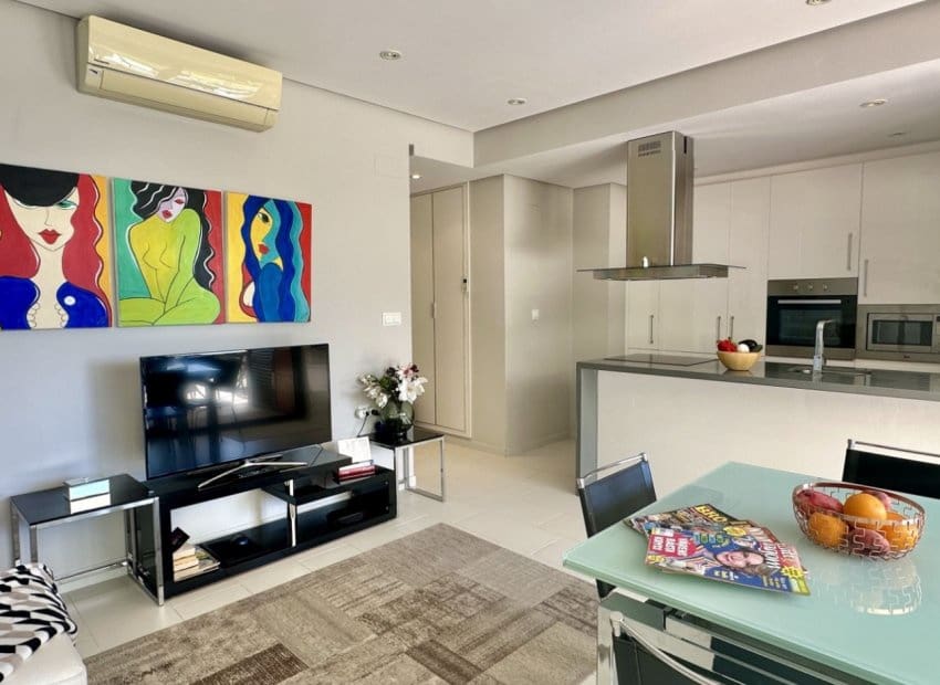 2 sypialnia Apartament na sprzedaż w Orihuela Costa z basenem - 255 000 € (Ref: 9603503)