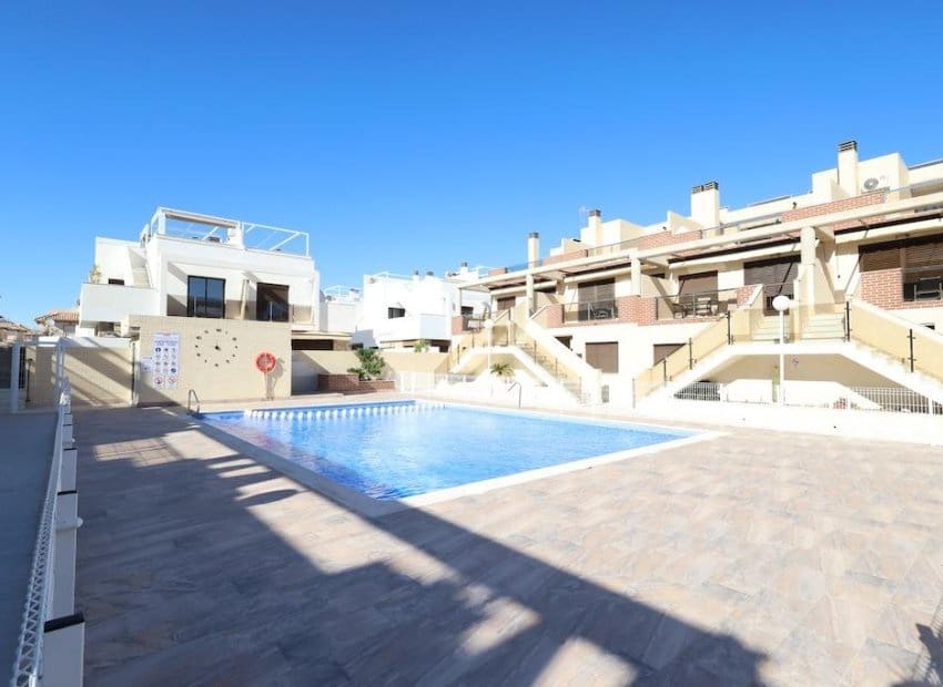 3 camera da letto Appartamento in vendita in Orihuela Costa con piscina - 185.000 € (Rif: 9606409)