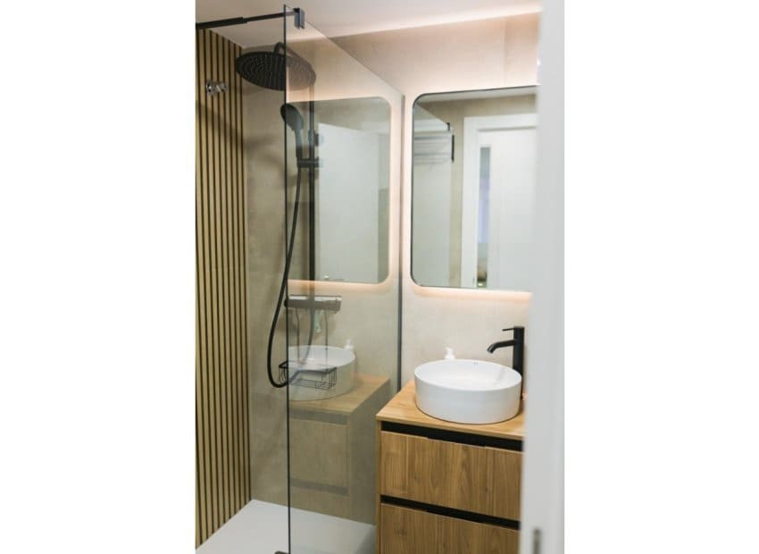 2 bedroom Beach Apartment for sale in Torrevieja - € 199,900 (Ref: 9609570)