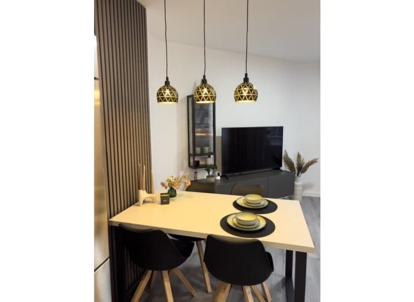 2 bedroom Beach Apartment for sale in Torrevieja - € 199,900 (Ref: 9609570)