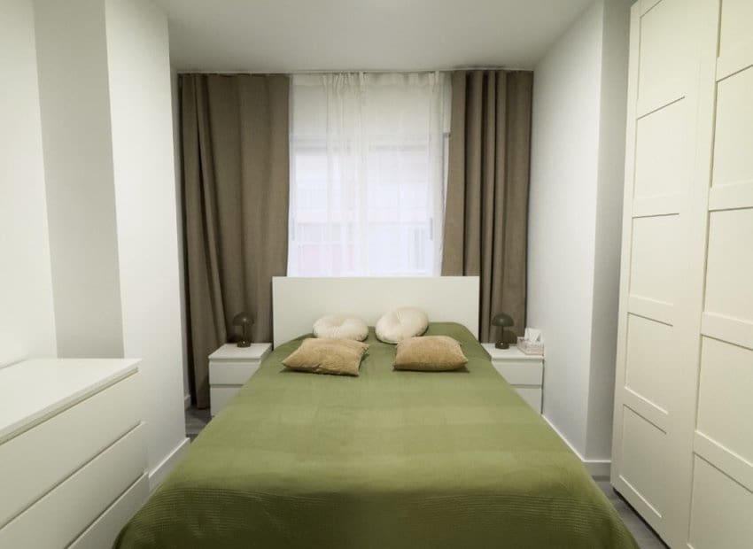 2 bedroom Beach Apartment for sale in Torrevieja - € 199,900 (Ref: 9609570)