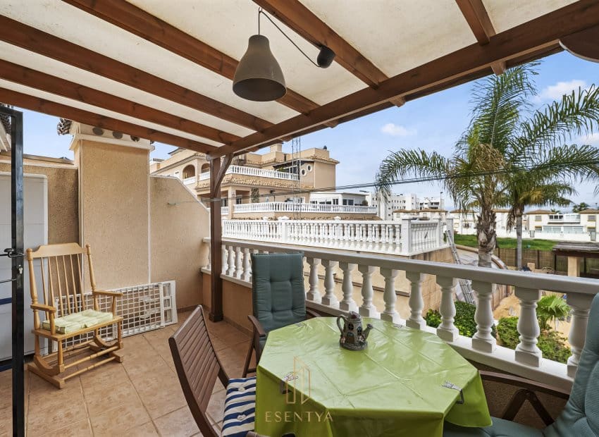 Casa de 2 habitaciones en Los Dolses en venta con piscina - 215.000 € (Ref: 9609573)