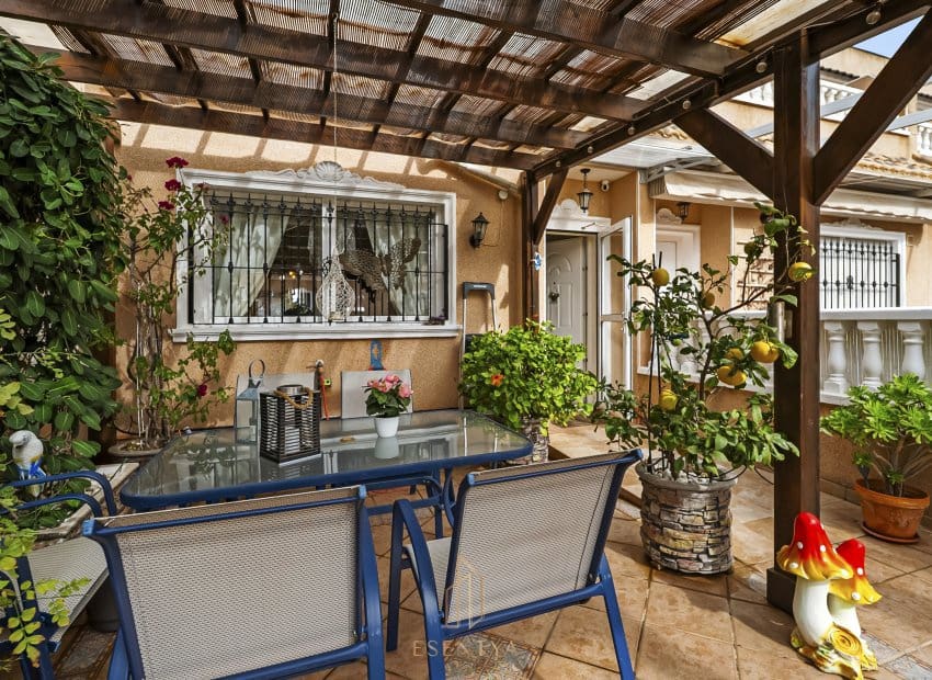 Casa de 2 habitaciones en Los Dolses en venta con piscina - 215.000 € (Ref: 9609573)