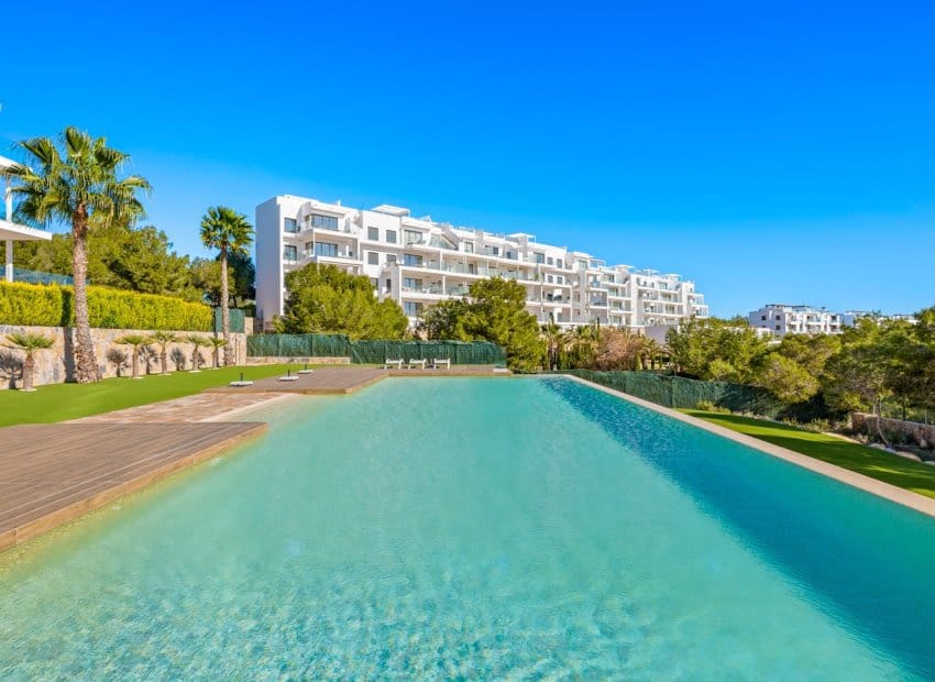 2 sovrum Lägenhet till salu i Las Colinas Golf med pool - 460 000 € (Ref: 9609574)