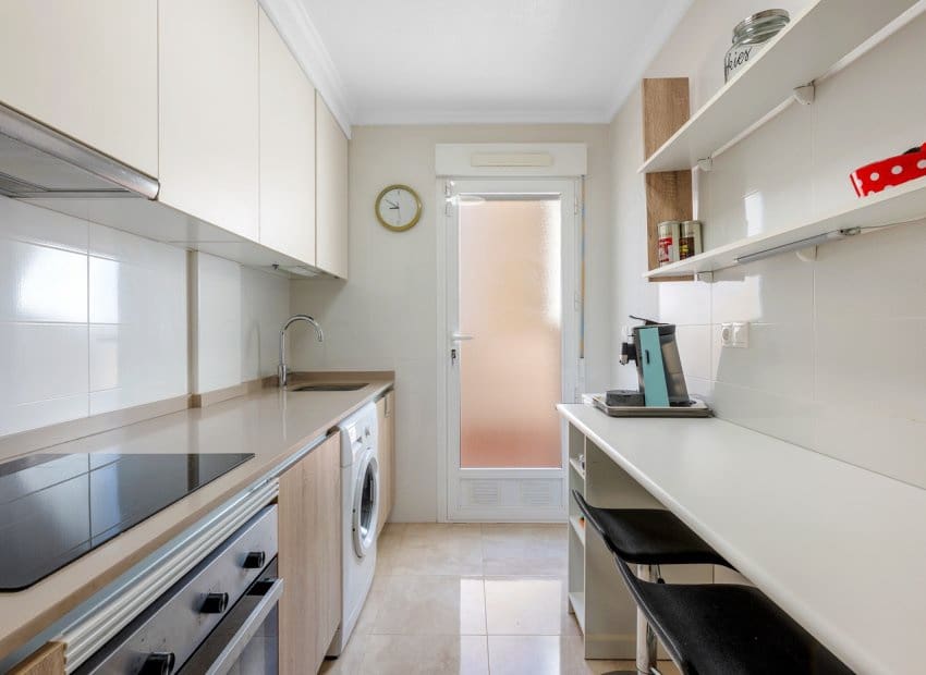 3 soverom Hus til salgs i Orihuela Costa med svømmebasseng - € 289 000 (Ref: 9609575)