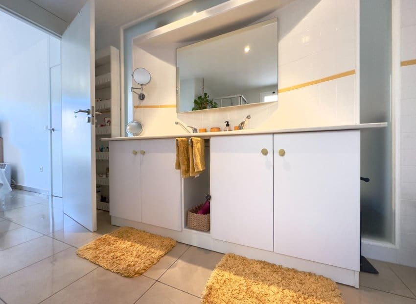 2 bedroom Apartment for sale in Orihuela Costa with pool - € 249,000 (Ref: 9609578)