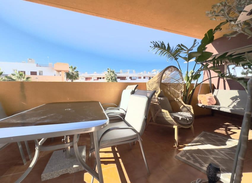 2 bedroom Apartment for sale in Orihuela Costa with pool - € 249,000 (Ref: 9609578)