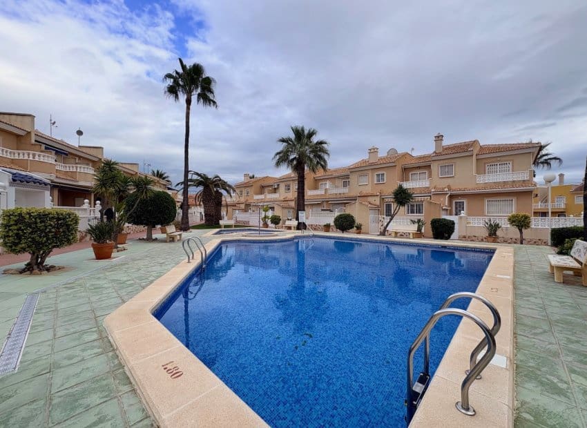 2 Zimmer Haus zu verkaufen in Dona Pepa mit Pool - 165.000 € (Ref: 9609579)