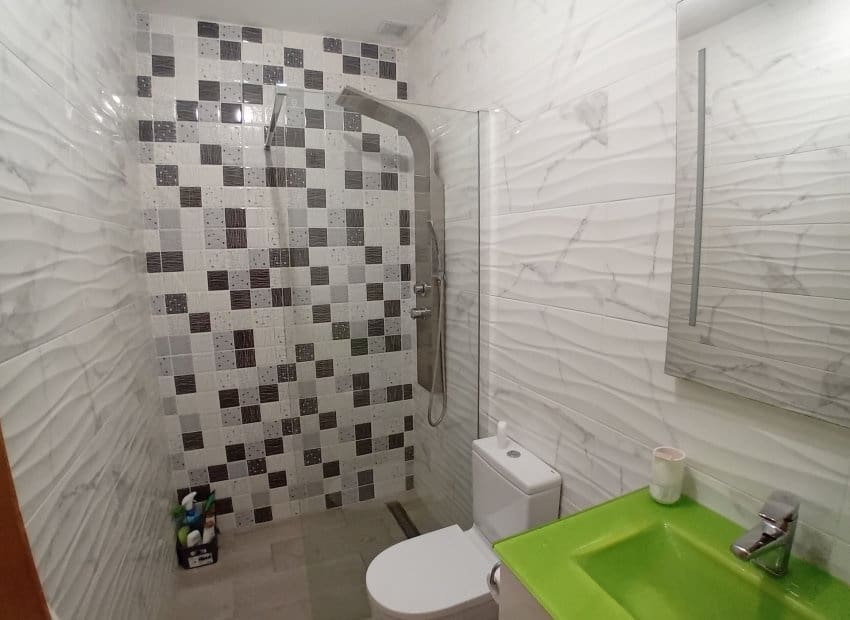 2 bedroom Bungalow for sale in Algorfa with pool - € 260,000 (Ref: 9609580)