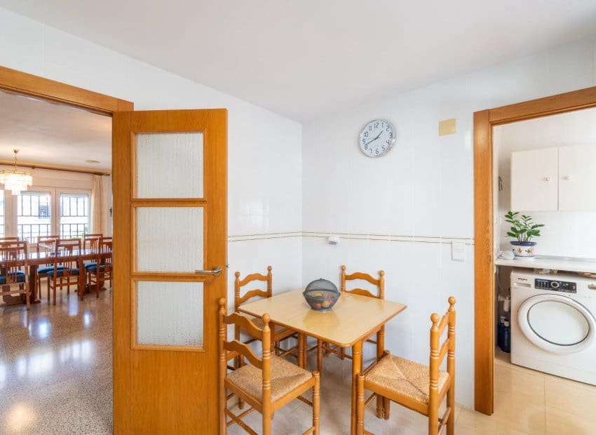 5 soverom Villa til salgs i Torremendo med svømmebasseng - € 249 000 (Ref: 9610218)