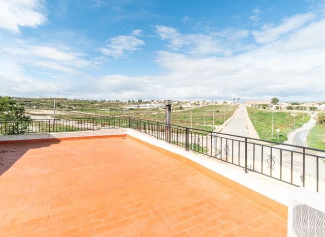 5 soverom Villa til salgs i Torremendo, Orihuela med svømmebasseng - € 249 000 (Ref: 9610218)
