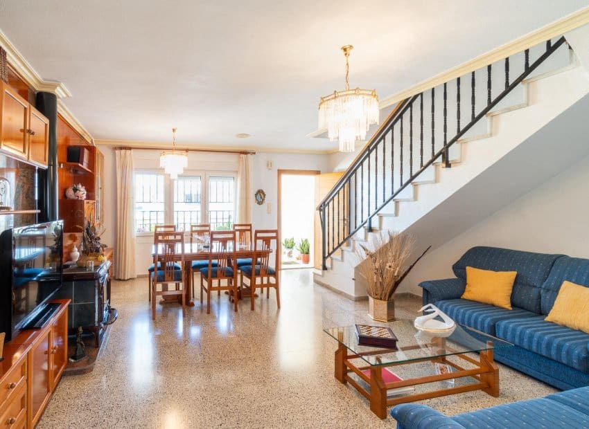 5 soverom Villa til salgs i Torremendo med svømmebasseng - € 249 000 (Ref: 9610218)