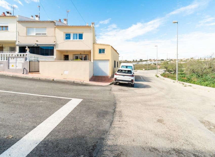 5 soverom Villa til salgs i Torremendo med svømmebasseng - € 249 000 (Ref: 9610218)