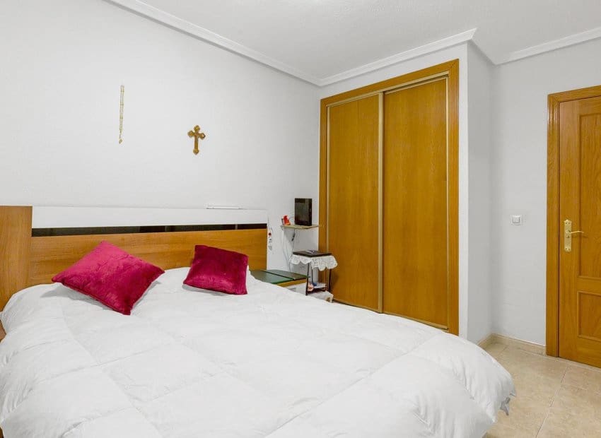 2 chambre Appartement à vendre à Torrevieja - 138 000 € (Ref: 9613081)