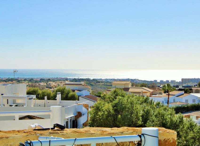 2 camera da letto Attico in vendita in Villamartin con piscina - 299.000 € (Rif: 9613085)