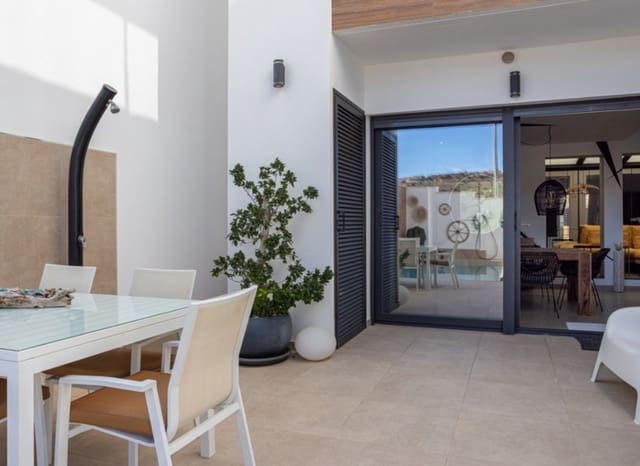 3 makuuhuone Huoneisto myytävänä paikassa Benijófar mukana uima-altaan - 439 900 € (Ref: 9617127)