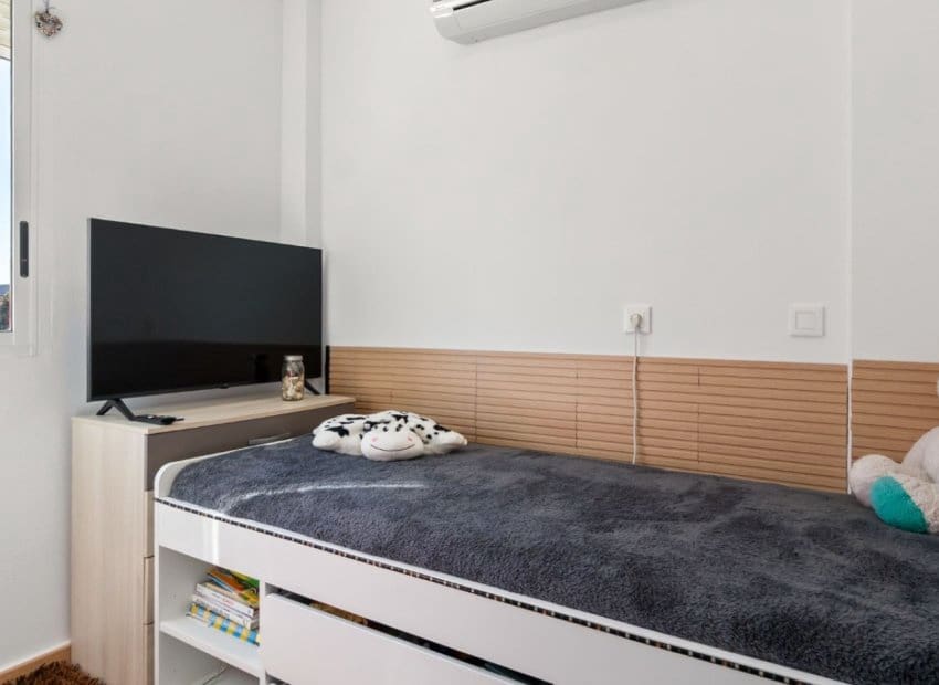 3 soveværelse Byhus til salg i Orihuela Costa med swimmingpool - € 288.000 (Ref: 9617128)