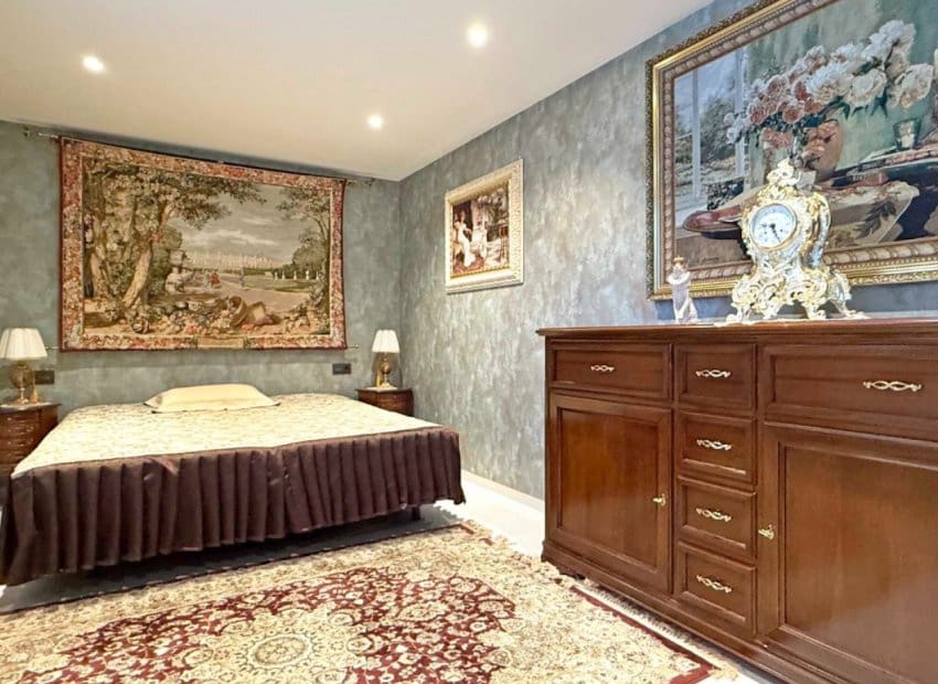 3 bedroom Villa for sale in Orihuela Costa with pool - € 475,000 (Ref: 9617129)