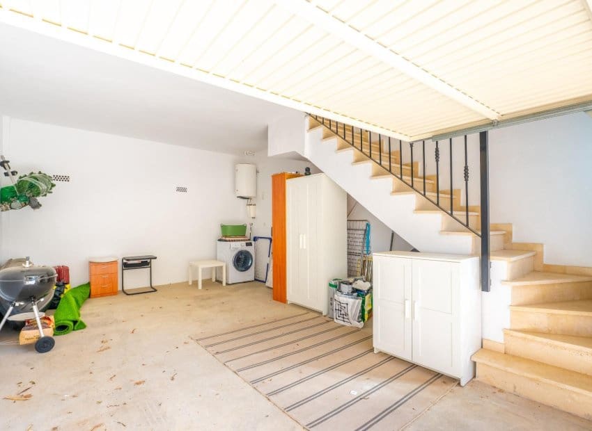 2 bedroom Terraced Villa for sale in Algorfa with pool - € 155,000 (Ref: 9617130)