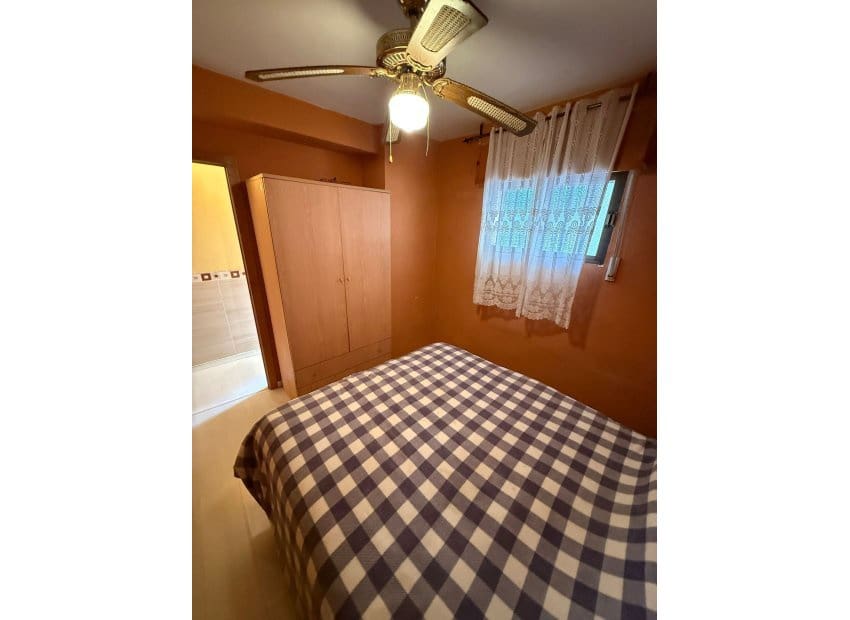 Apartamento de 2 habitaciones en Cabo Cervera en venta - 130.000 € (Ref: 9617131)