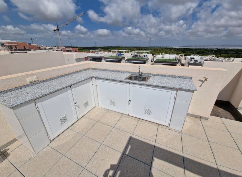 5 makuuhuone Huvila myytävänä paikassa Villamartin mukana uima-altaan - 380 000 € (Ref: 9617132)