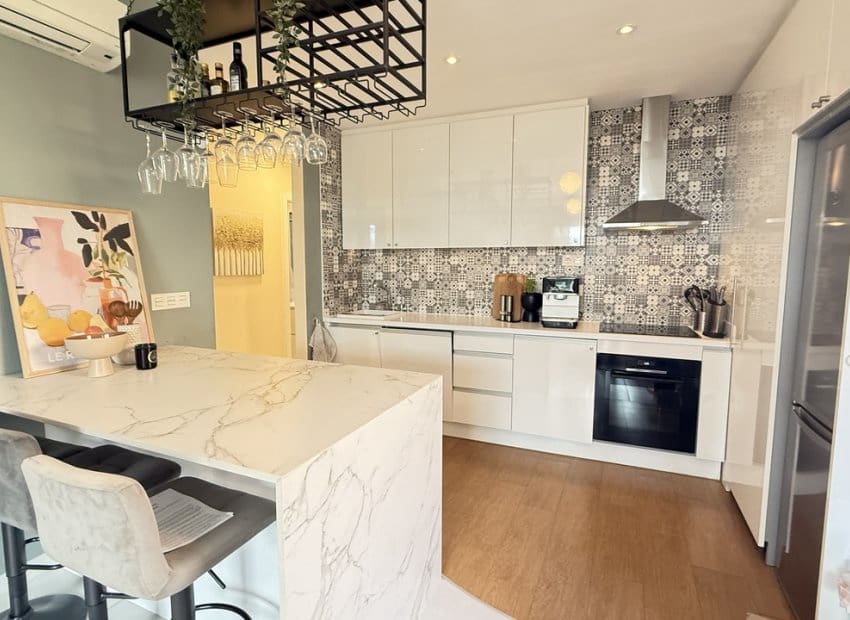 3 sovrum Villa till salu i La Zenia med pool - 499 999 € (Ref: 9617133)