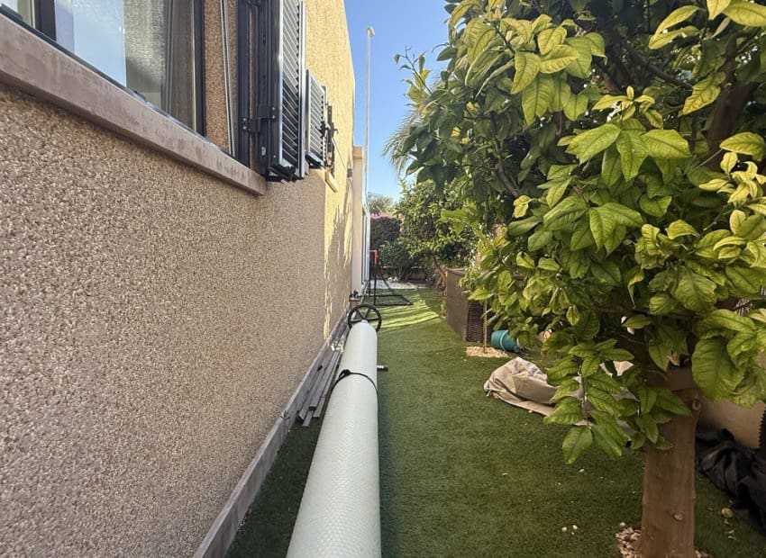 3 sovrum Villa till salu i La Zenia med pool - 499 999 € (Ref: 9617133)