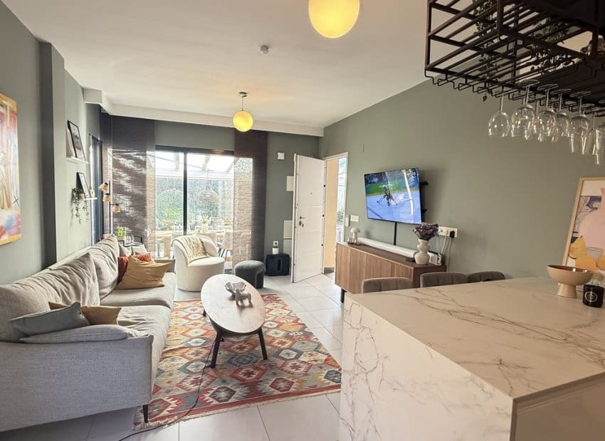 3 sovrum Villa till salu i La Zenia med pool - 499 999 € (Ref: 9617133)