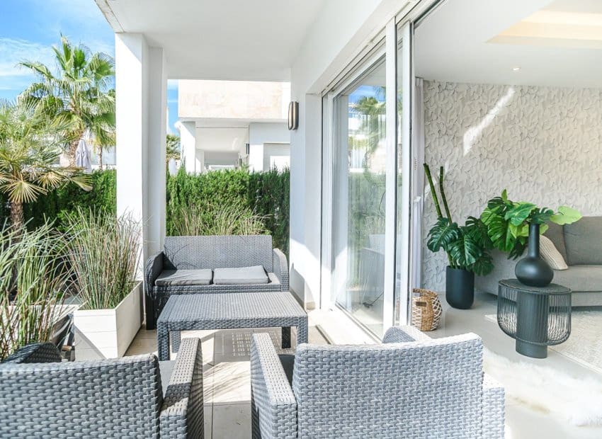 3 bedroom Semi-detached Villa for sale in Ciudad Quesada with pool - € 405,000 (Ref: 9617134)