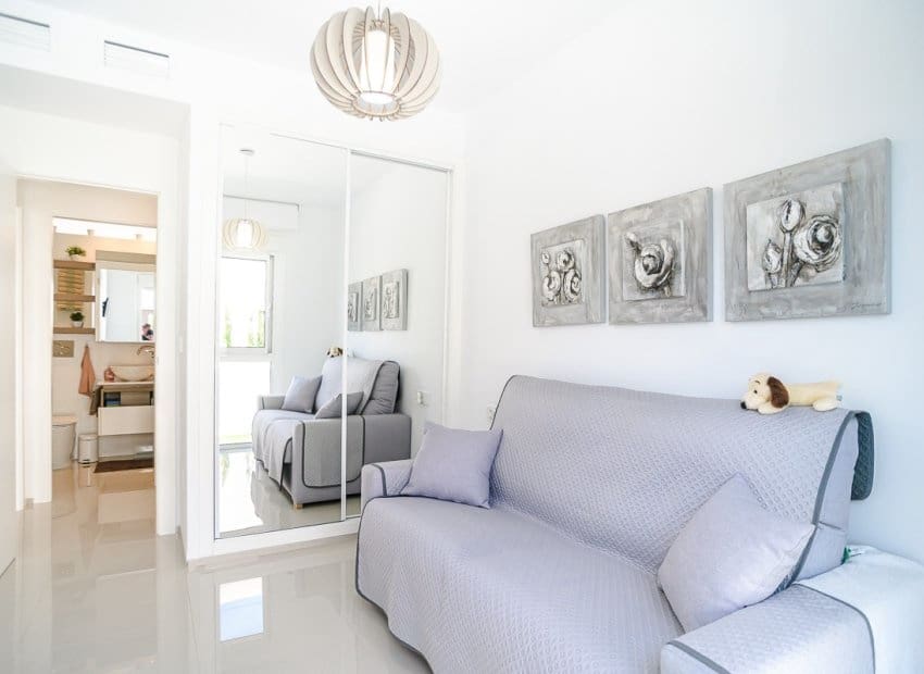 2 soverom Leilighet til salgs i Ciudad Quesada med svømmebasseng - € 319 500 (Ref: 9617135)