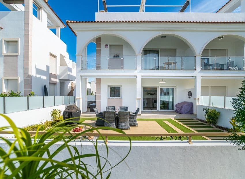 2 soverom Leilighet til salgs i Ciudad Quesada med svømmebasseng - € 319 500 (Ref: 9617135)