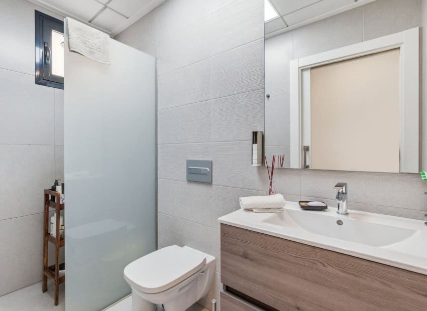 2 soveværelse Villa til salg i Benijofar med swimmingpool - € 349.000 (Ref: 9617137)