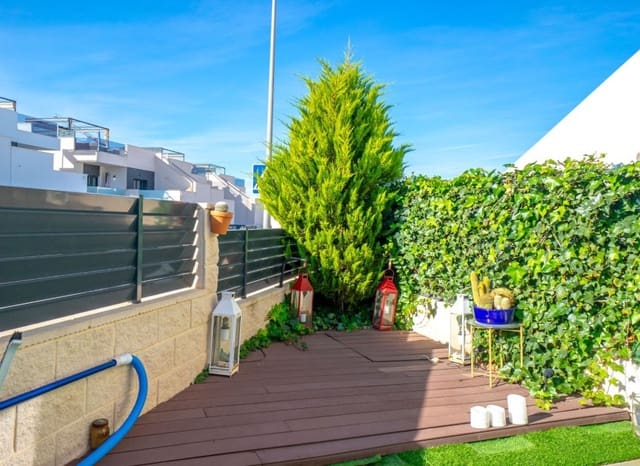 2 soveværelse Villa til salg i Benijófar med swimmingpool - € 349.000 (Ref: 9617137)