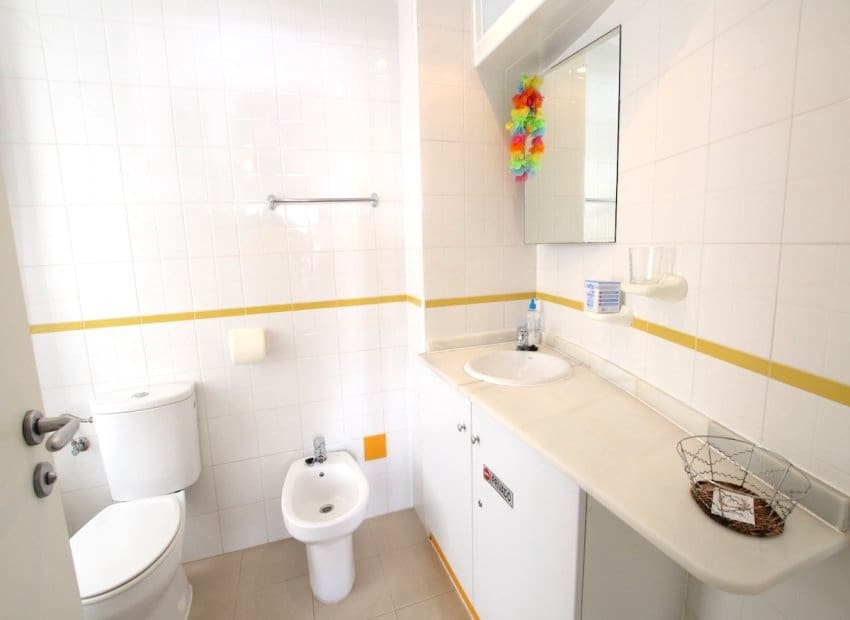 2 bedroom Apartment for sale in Orihuela Costa - € 169,950 (Ref: 9622005)