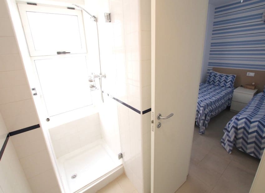 2 bedroom Apartment for sale in Orihuela Costa - € 169,950 (Ref: 9622005)