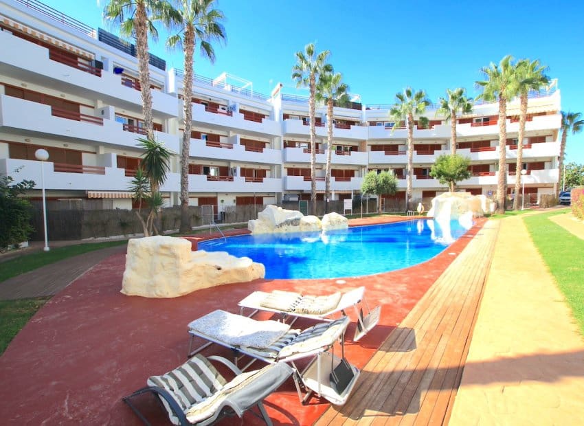 2 bedroom Apartment for sale in Orihuela Costa - € 169,950 (Ref: 9622005)