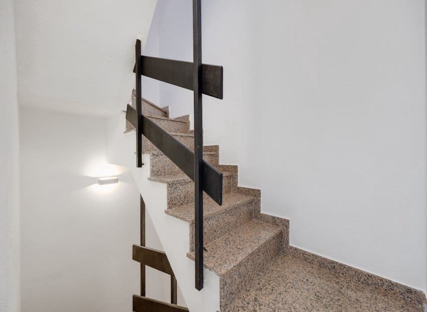 2 soveværelse Rækkehus til salg i La Torreta - € 160.000 (Ref: 9622007)