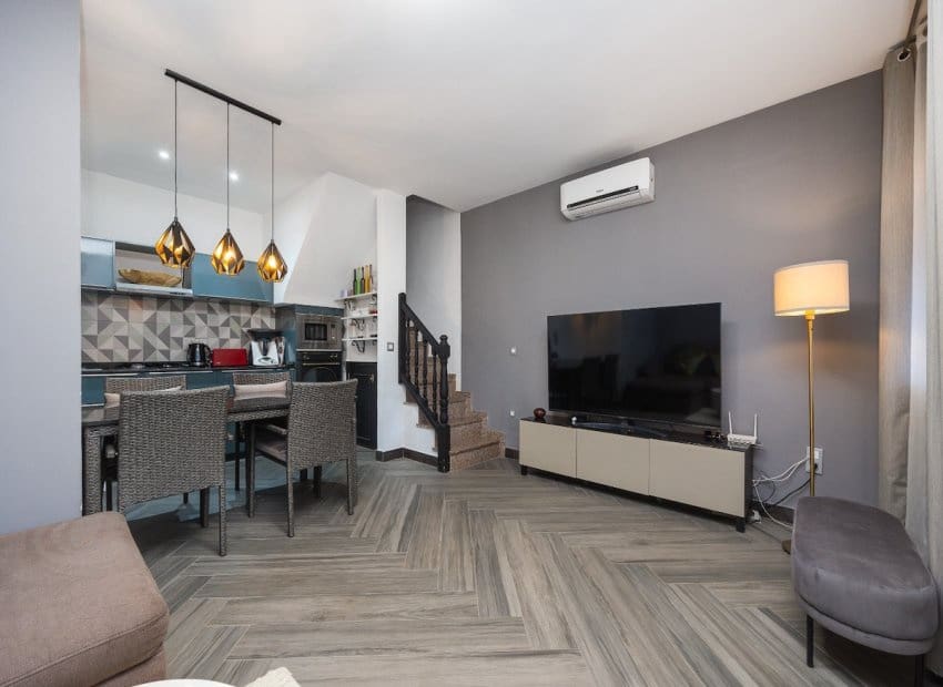 2 soveværelse Rækkehus til salg i La Torreta - € 160.000 (Ref: 9622007)